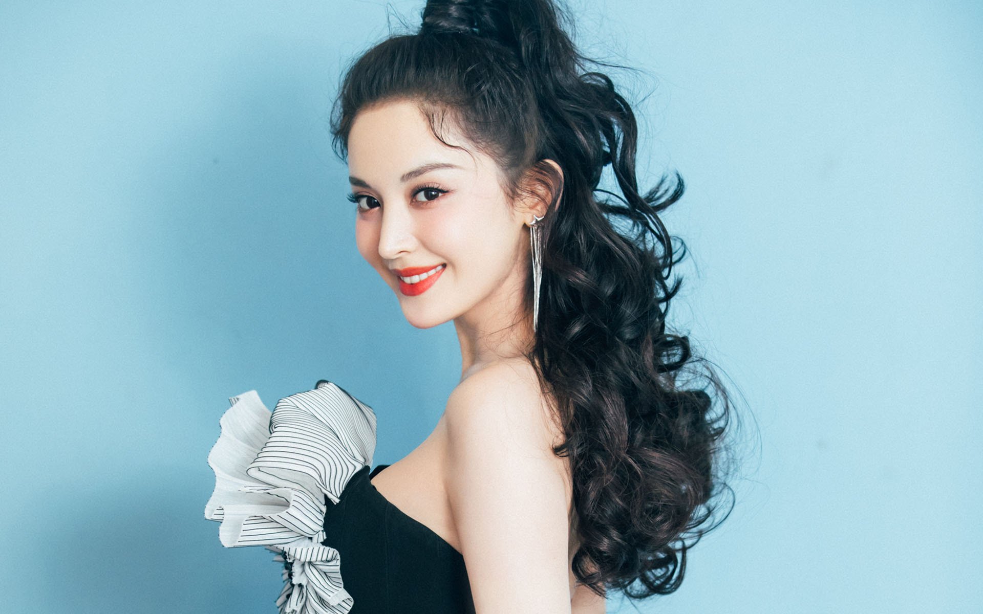 历史时刻:那些永载史册的经典比赛瞬间,有关历史的比赛