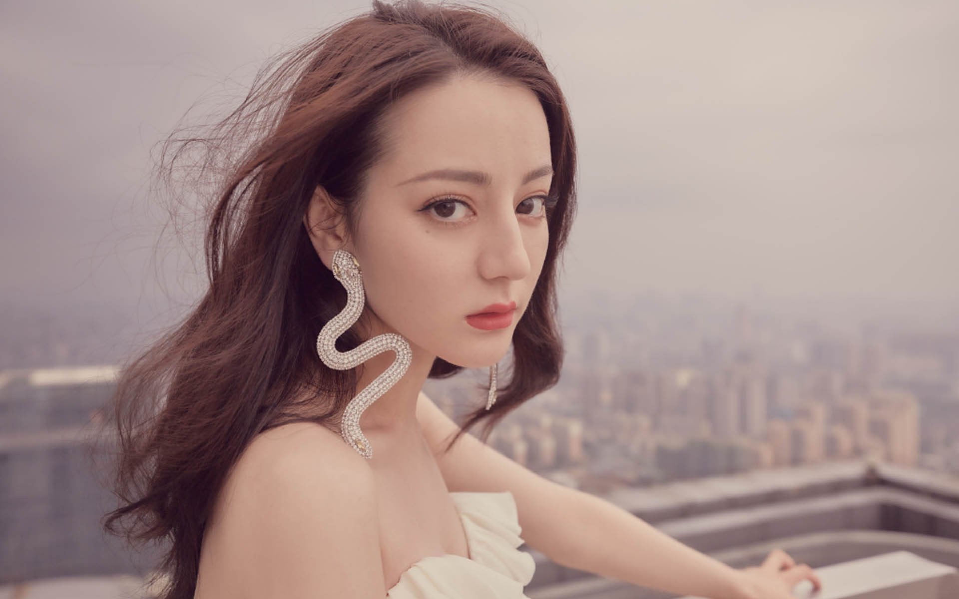 广场舞成为全民健身的重要载体广场舞被列入国家非物质文化遗产名录