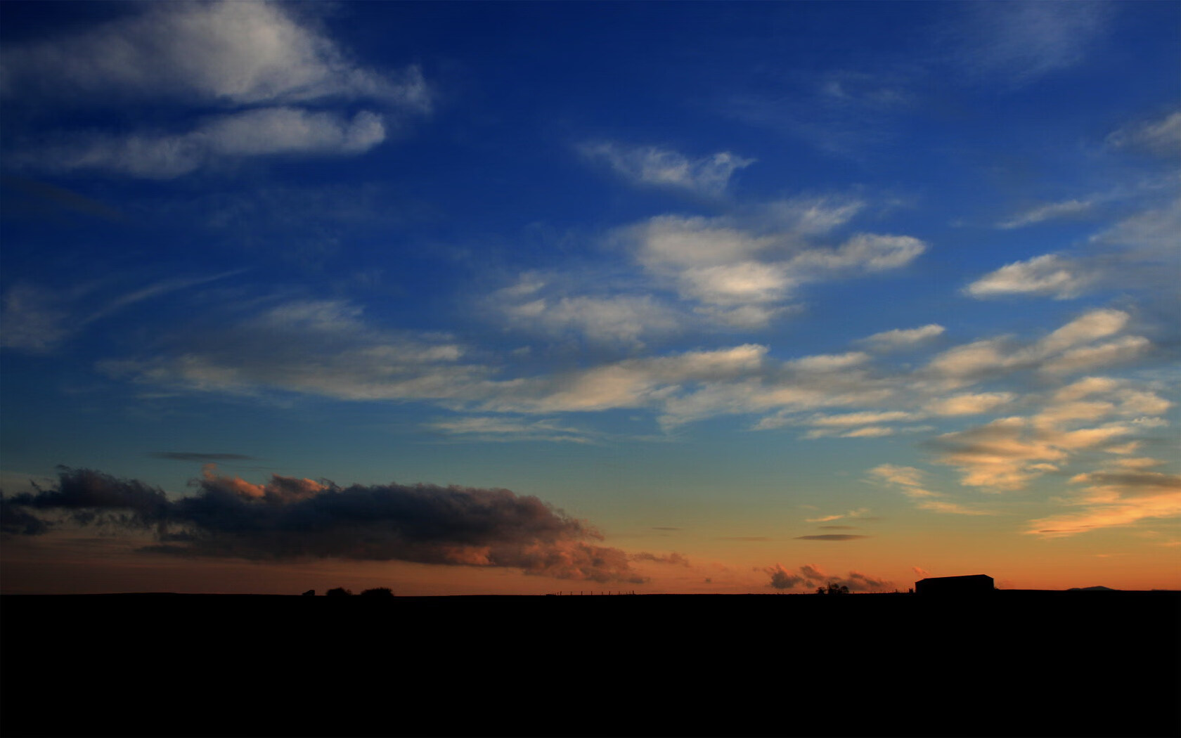 江苏苏宁主场不敌深圳佳兆业，遭遇两连败